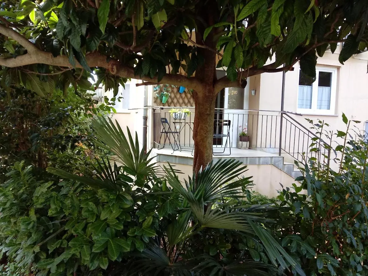 Apartment Helio Rovinj 0*,  Croácia